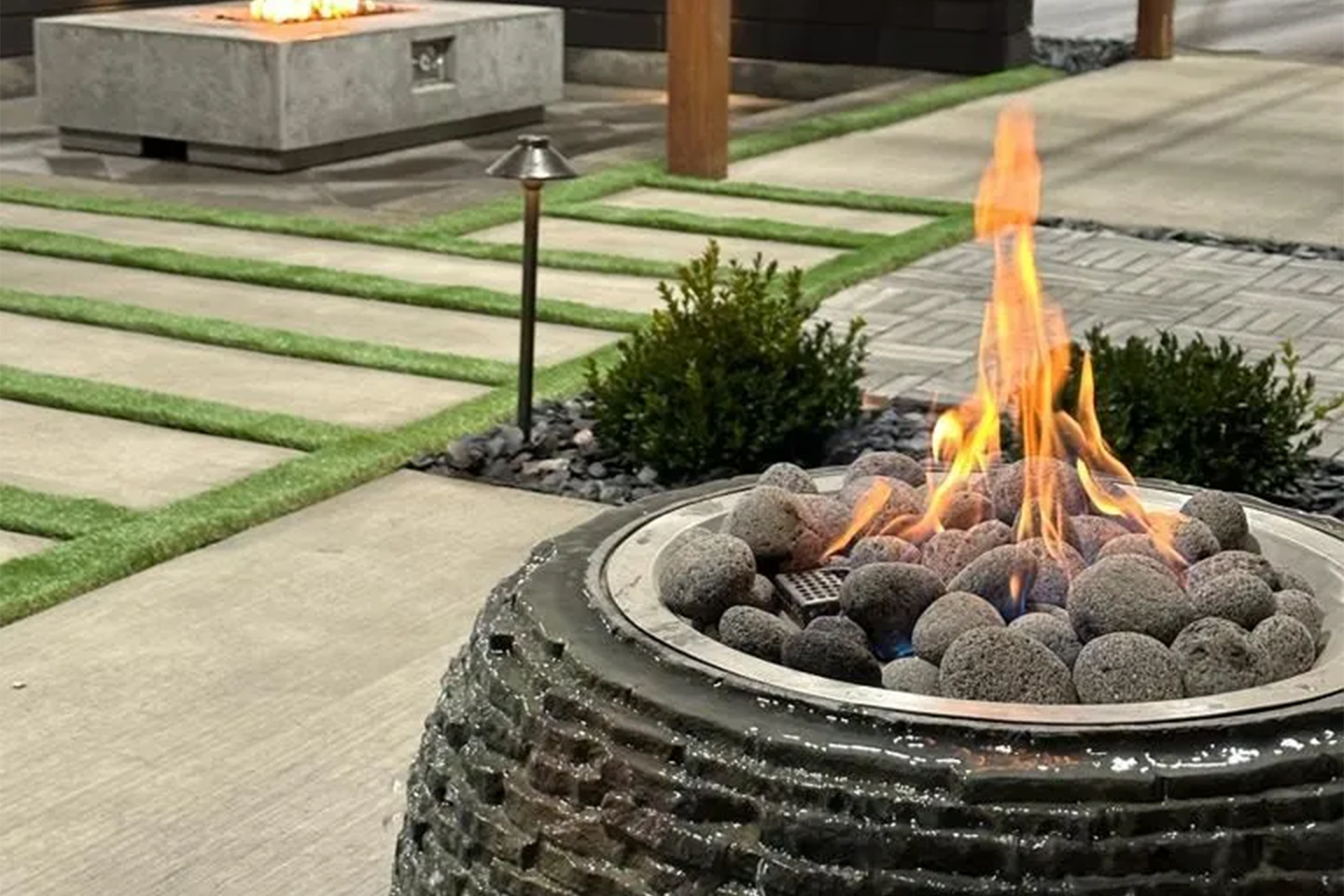 Fire-pit-rocks-fire-landscaping